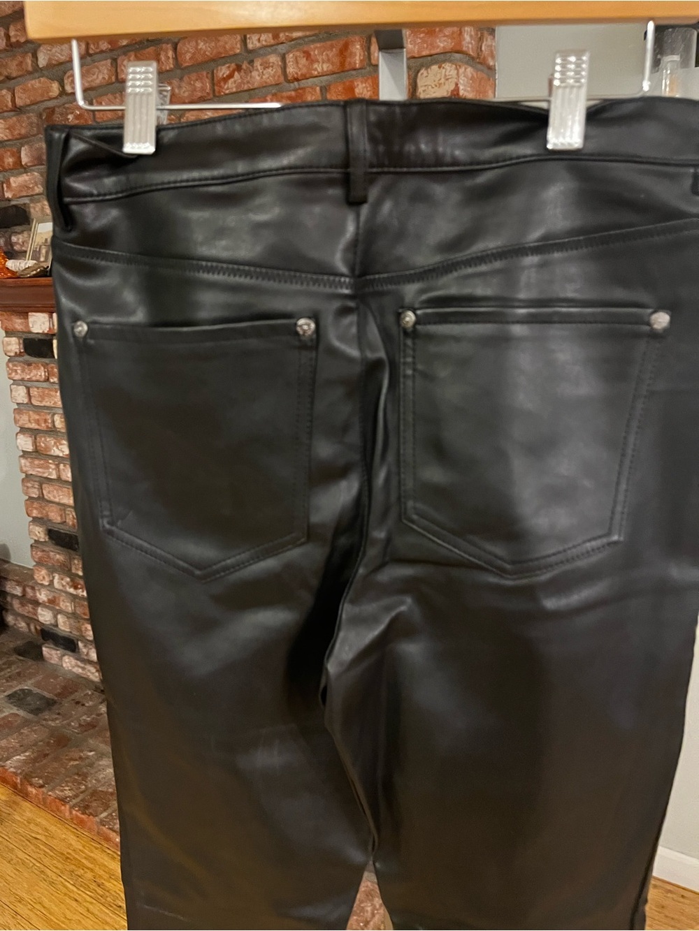 $78 NWT Free People Black Faux Leather Skinny Pants- Size 30 . - Picture 5 of 5